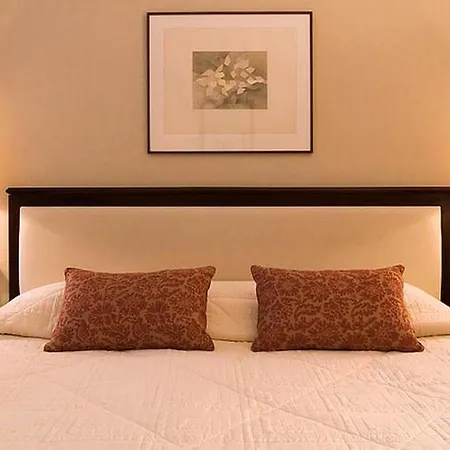 Hotell Bedford 4*