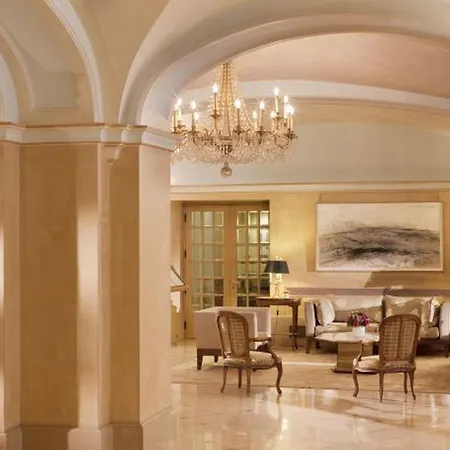 Hotel Bedford